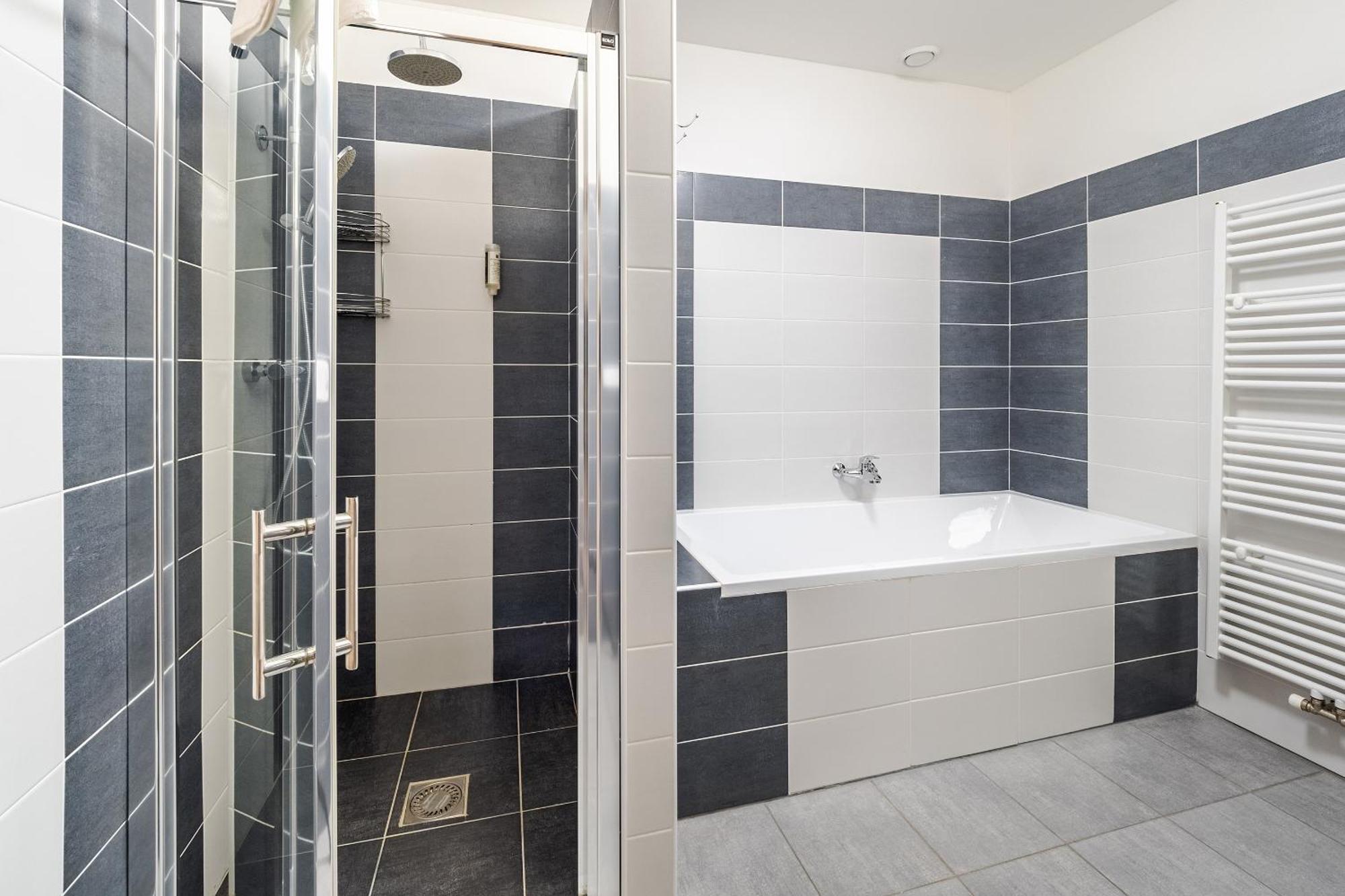 Private Luxury Apartments Фримбурк Номер фото